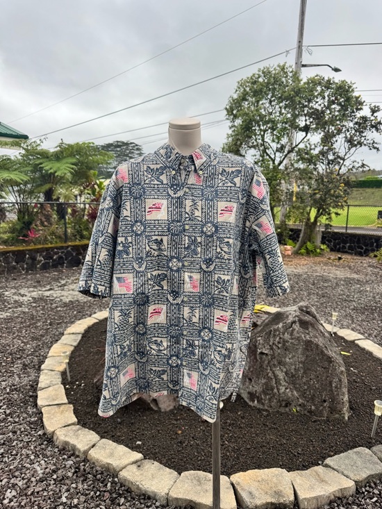 reyn spooner Other - Reyn Spooner Men’s Hawaiian Shirt XL Classic Fit Aloha USA Flag Print